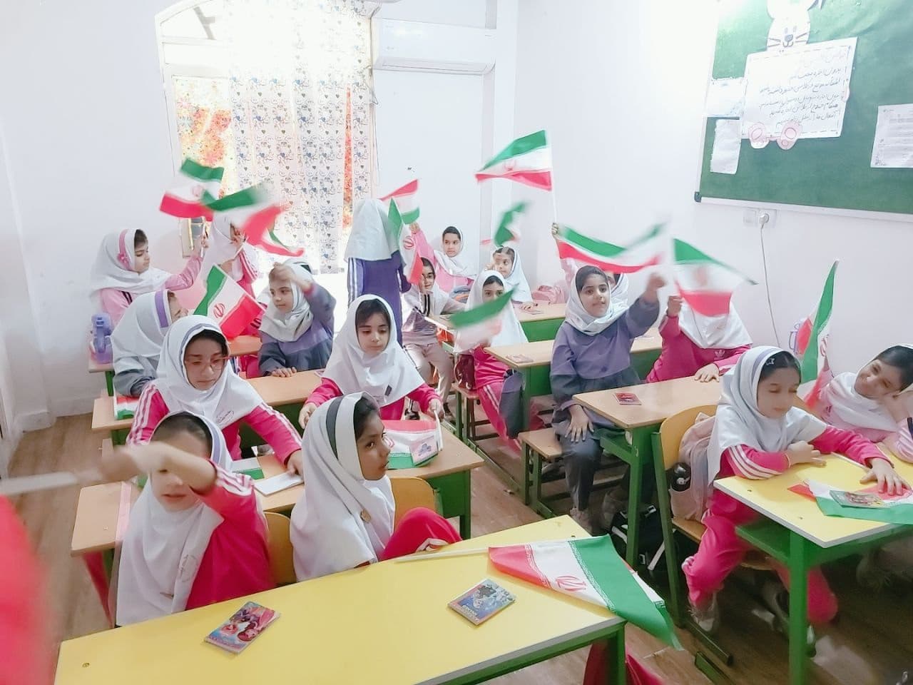 دبستان و پیش دبستانی غیردولتی حدیث