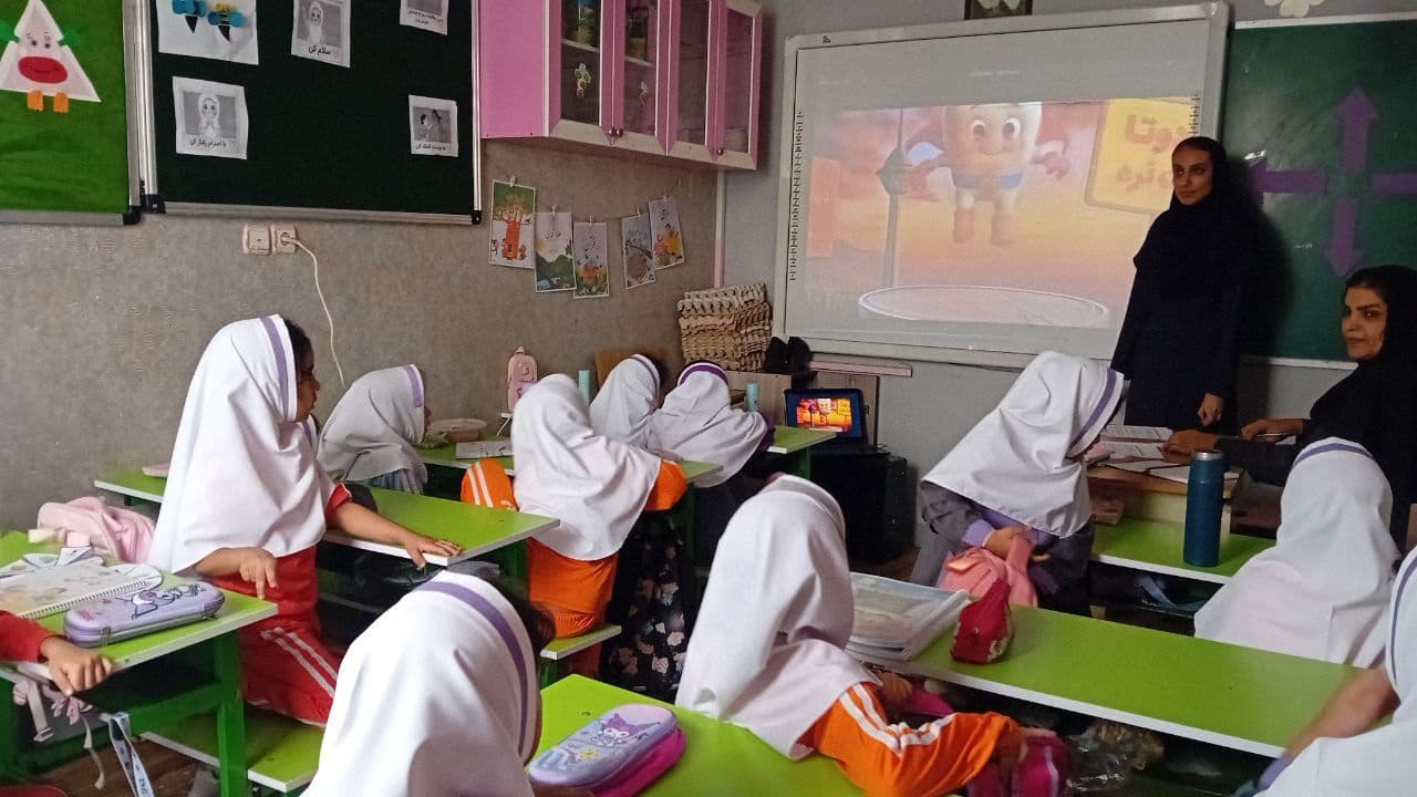 دبستان و پیش دبستانی غیردولتی حدیث