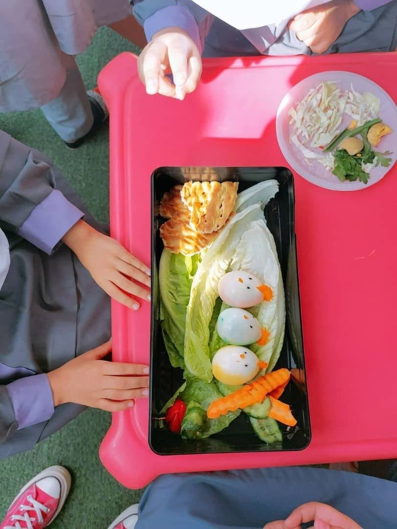 دبستان و پیش دبستانی غیردولتی حدیث